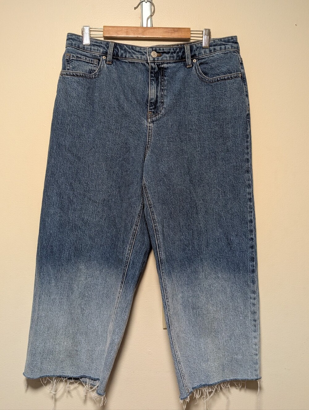 Talbots Wide Leg Crop Jeans 14P Hoffman Wash Raw Hem Stretch